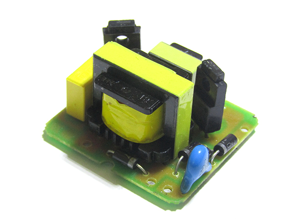Module inverter: Input 3~12VDC | Output 220VAC |  công suất 26W